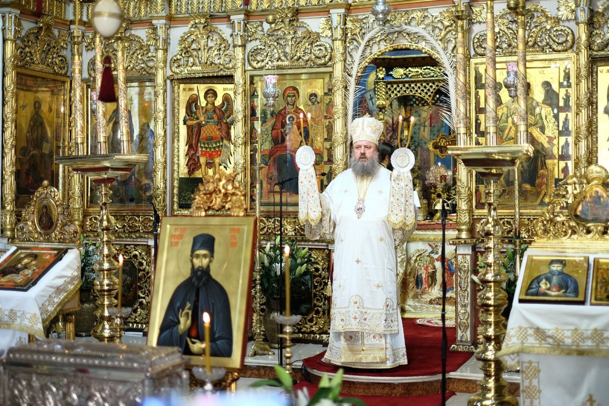 Cinstirea Sfântului Mucenic Efrem cel Nou în Bucureşti 144114