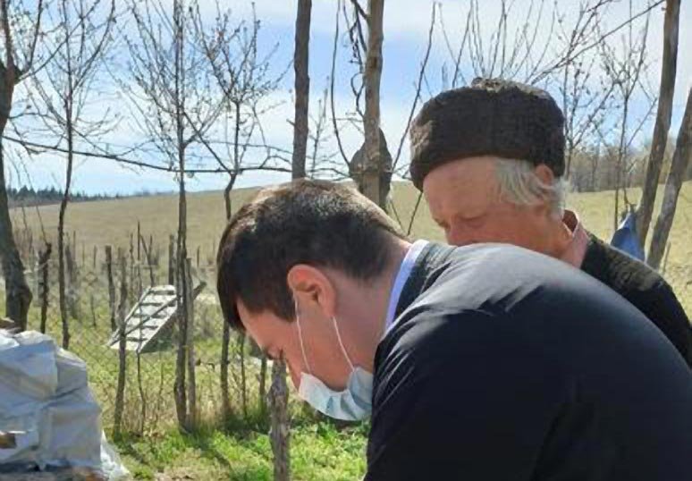 Ajutoare din partea Bisericii pentru persoanele defavorizate din Neamţ 144686