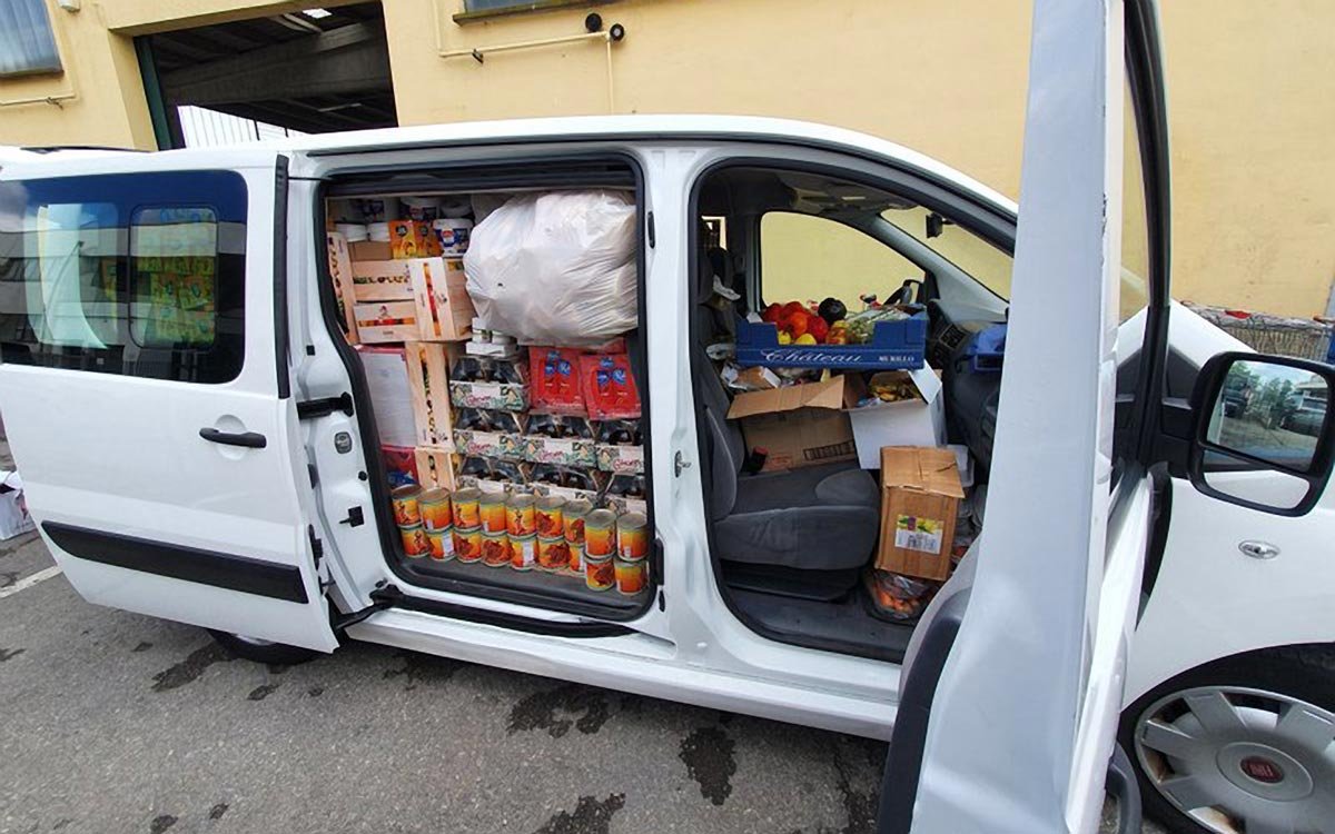 Filantropie și rugăciune în comunități românești din Italia 144678