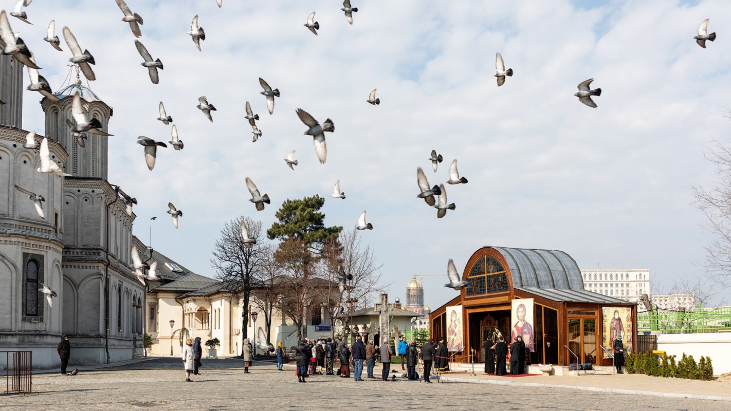 Îndrumări bisericeşti pentru starea de alertă 144739