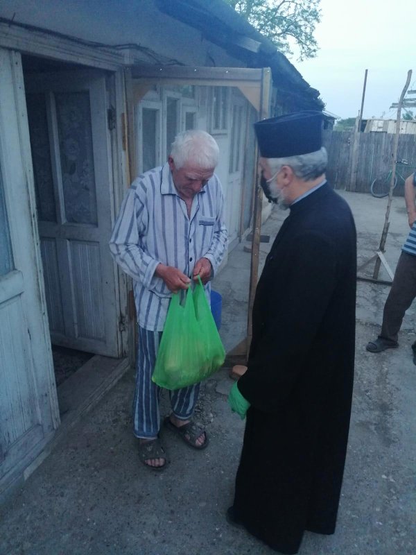 Responsabilitate și implicare socială în comunități sărace 144660