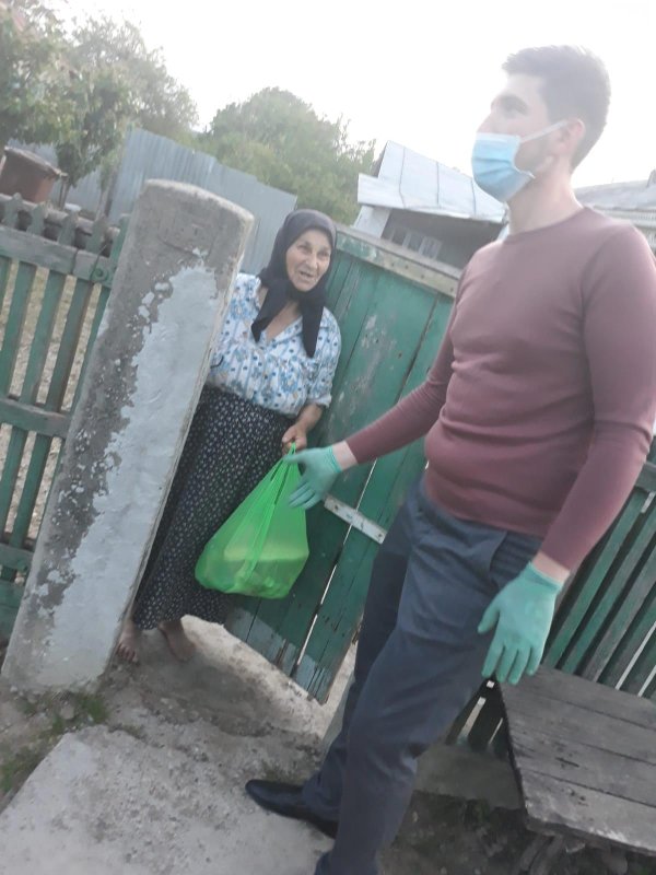 Responsabilitate și implicare socială în comunități sărace 144661