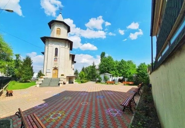 Revista presei 144658