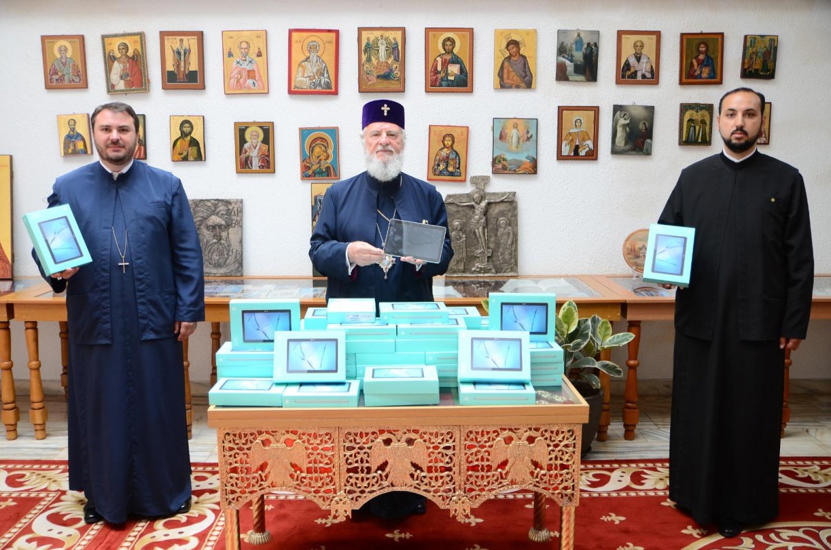 Filantropia şi sprijinirea educaţiei, constante în activitatea eparhiilor 144711