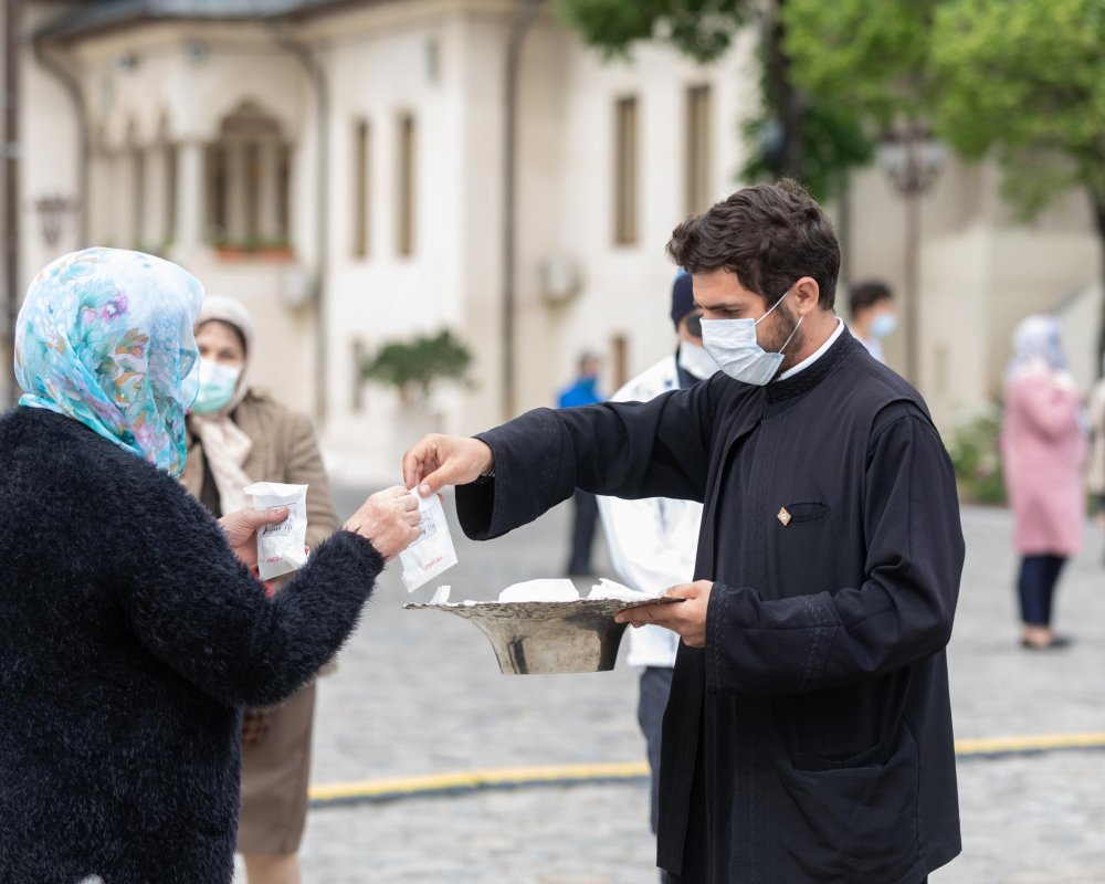Prima Sfântă Liturghie pe Colina Bucuriei după încetarea stării de urgență  144775