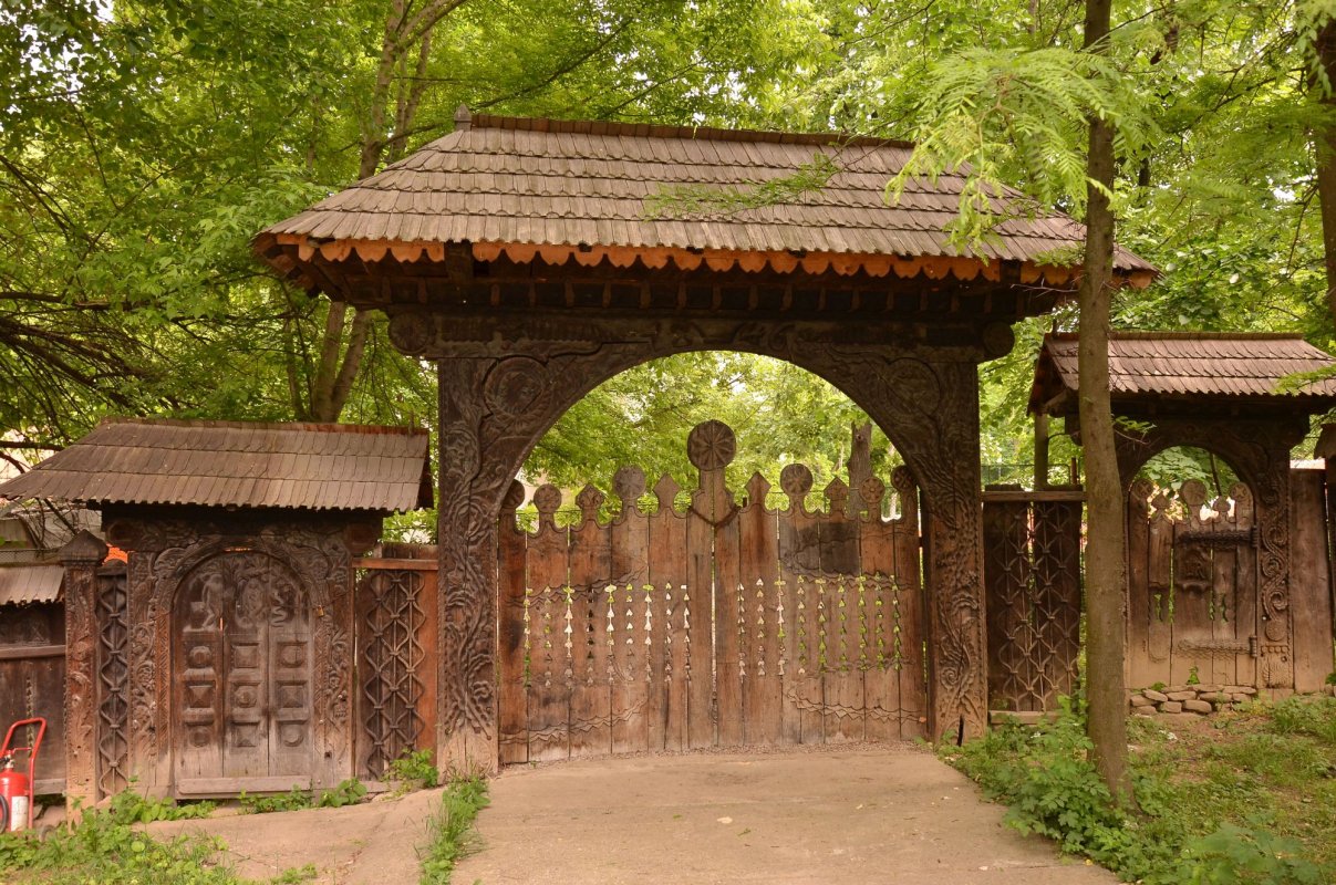 Satul românesc – o armonie a omului cu natura 144817