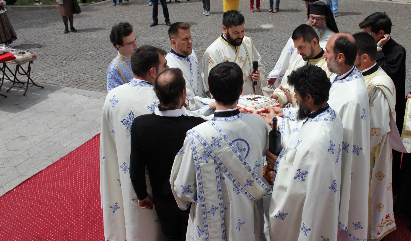 Mitropolitul Nestor Vornicescu, pomenit la Craiova 144923