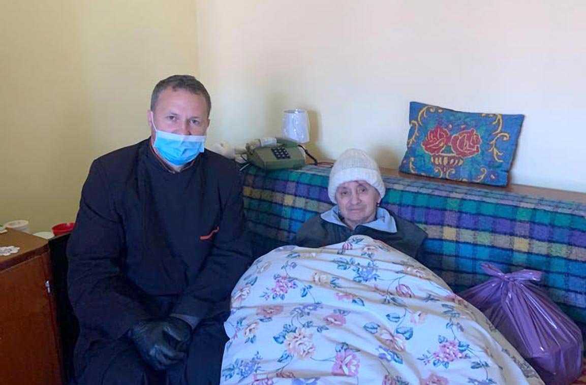 Sprijin pentru 30 de familii nevoiașe în Protopopiatul Reghin 145096