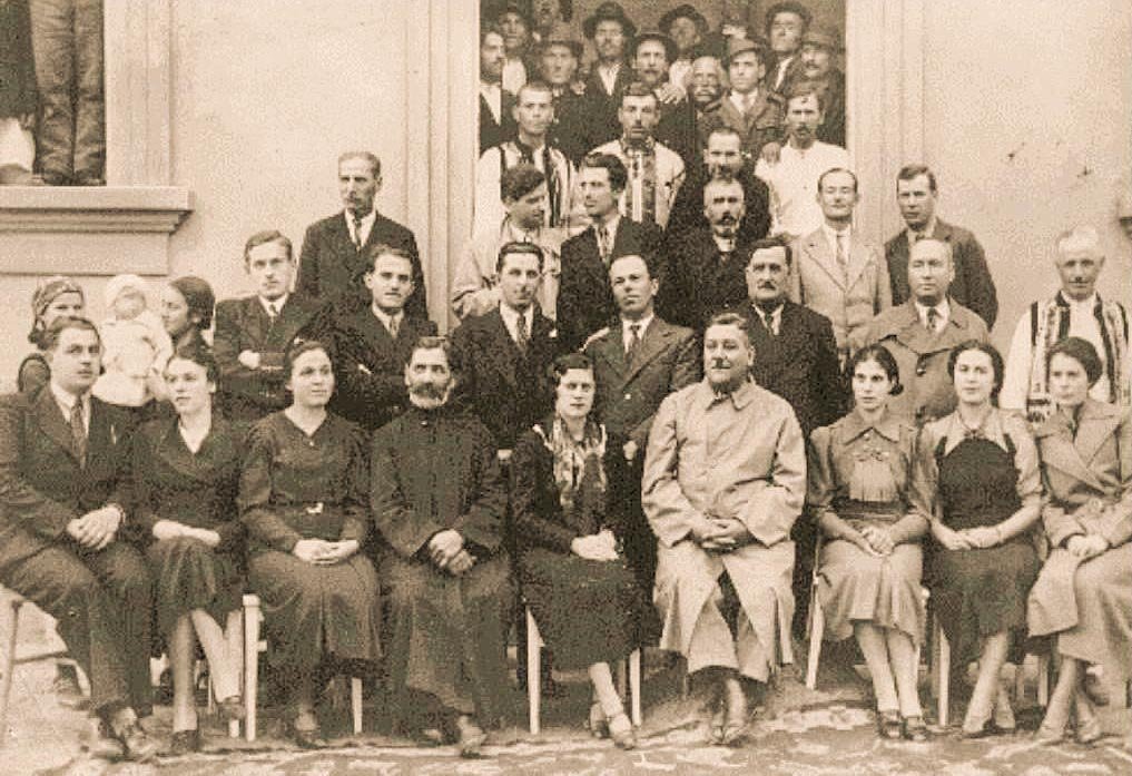 Vocația preoției într-o familie de cinci generații 145238