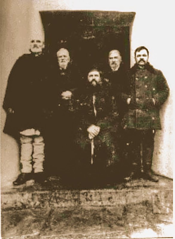 Vocația preoției într-o familie de cinci generații 145239