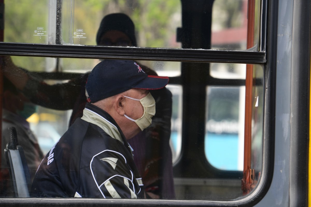 Persoanele defavorizate vor primi gratuit  câte 50 de măști 145405