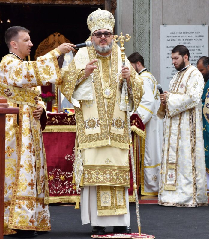Binecuvântări și popasuri duhovnicești în eparhii din Muntenia și Dobrogea 145453