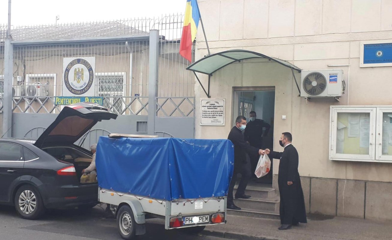 Un nou ajutor din partea Bisericii pentru elevi şi persoane nevoiaşe 145594