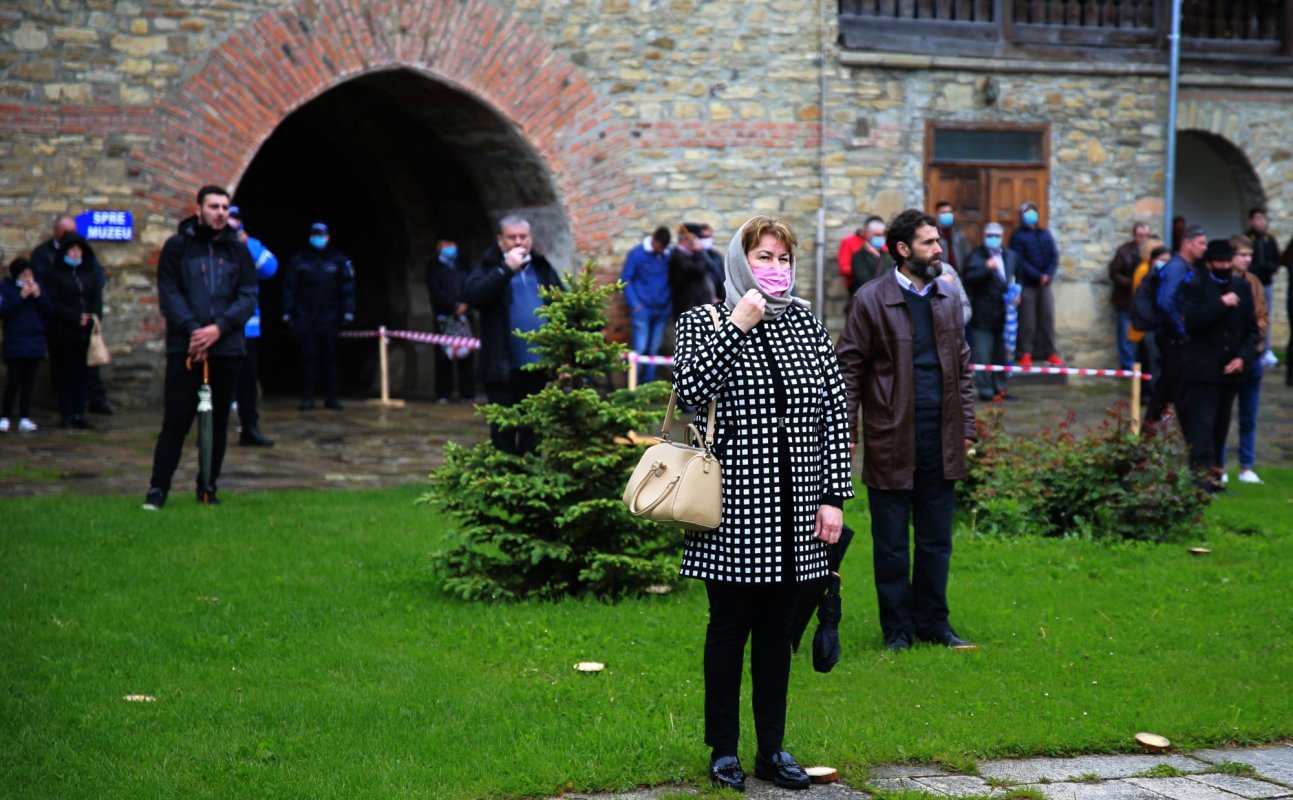 „Taina Dumnezeieștii Liturghii este taina înălțării noastre la Cer” 145735