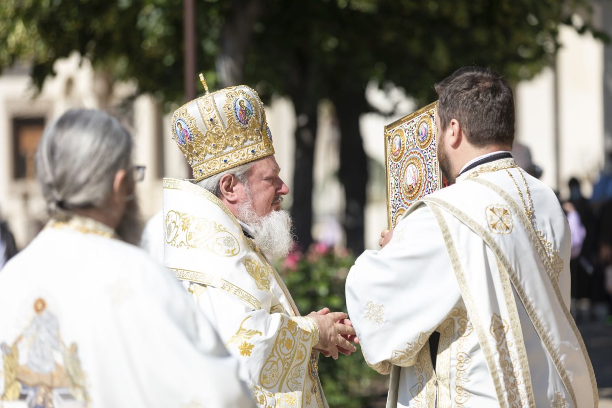 Sfinții Părinți de la Sinodul I Ecumenic, prăznuiţi pe Colina Bucuriei 145812