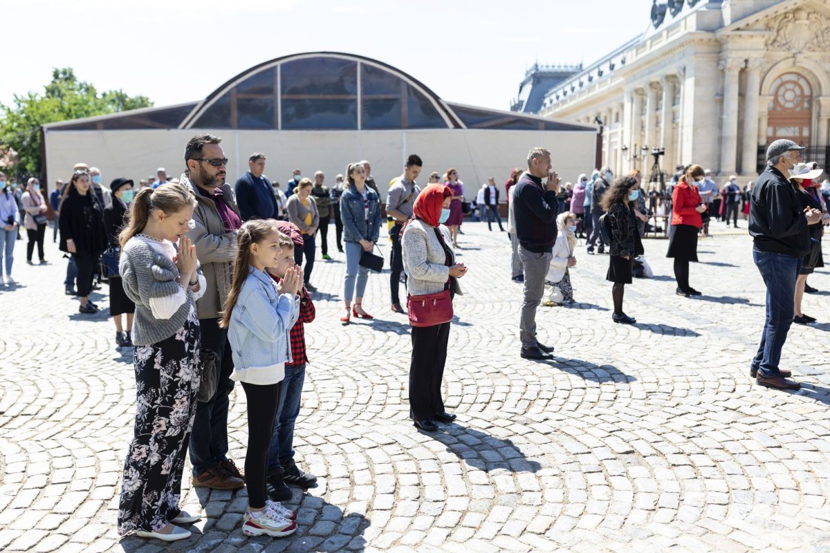 Sfinții Părinți de la Sinodul I Ecumenic, prăznuiţi pe Colina Bucuriei 145850