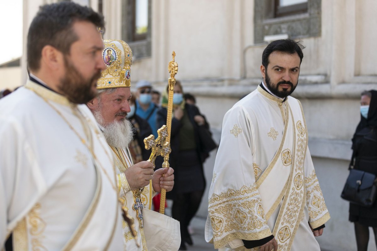 Sfinții Părinți de la Sinodul I Ecumenic, prăznuiţi pe Colina Bucuriei 145855