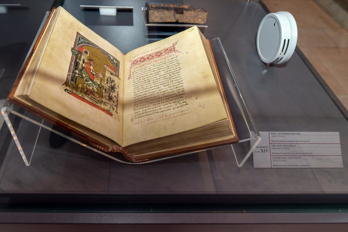 O minunată colecție de artă bisericească  145961