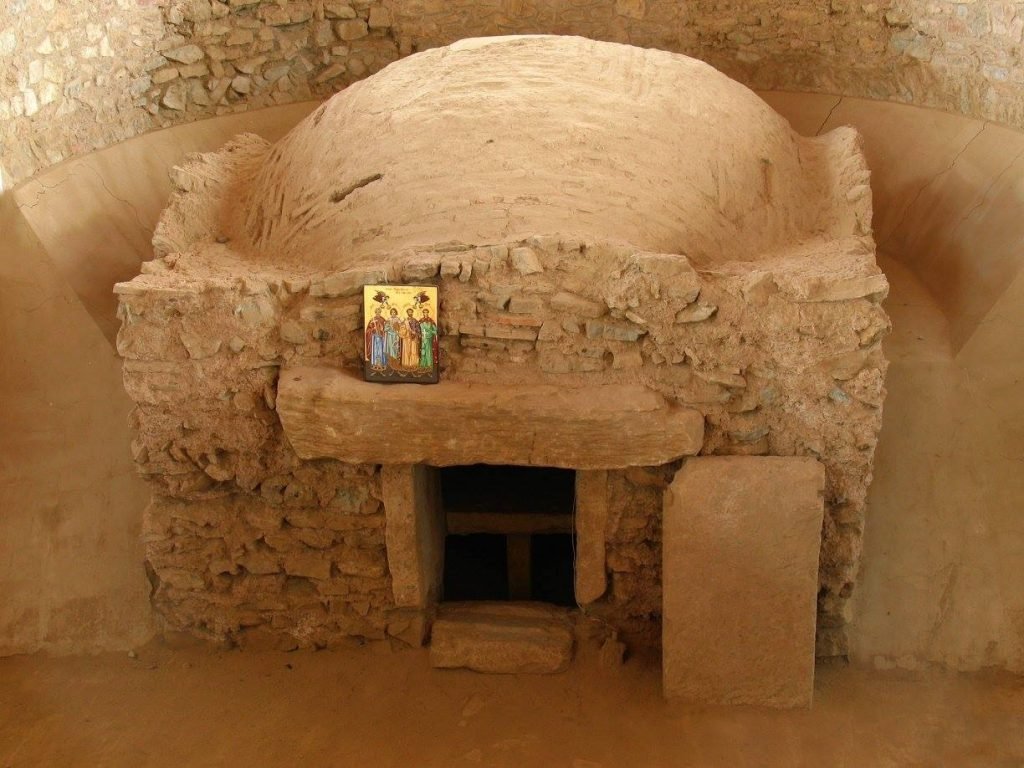 „Aici şi acolo este sângele martirilor” 146053