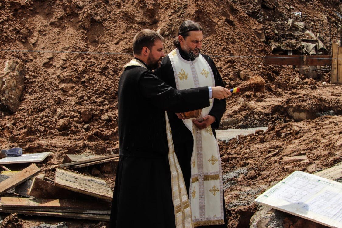 Piatră de temelie pentru o nouă casă parohială la Beliş, Cluj 146048