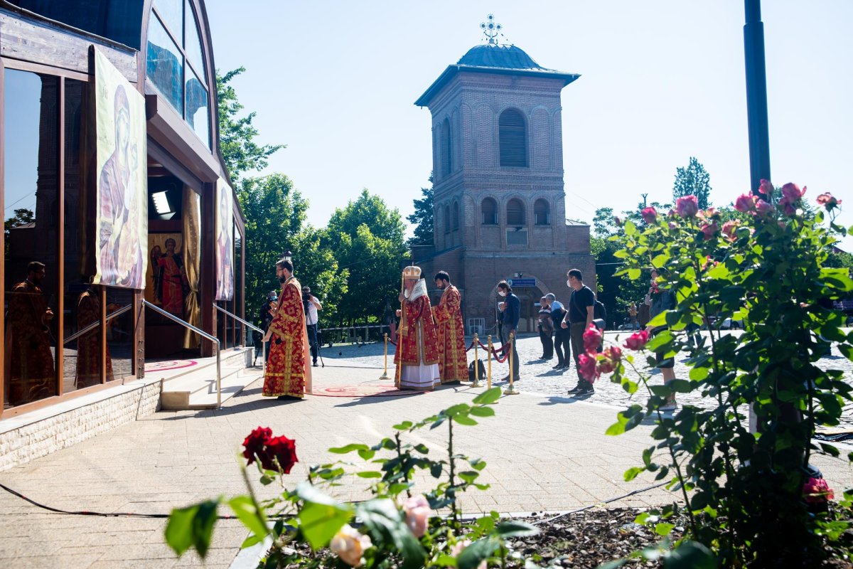 Reprezentanții români la semnarea Tratatului de la Trianon, pomeniți la Patriarhie 146074