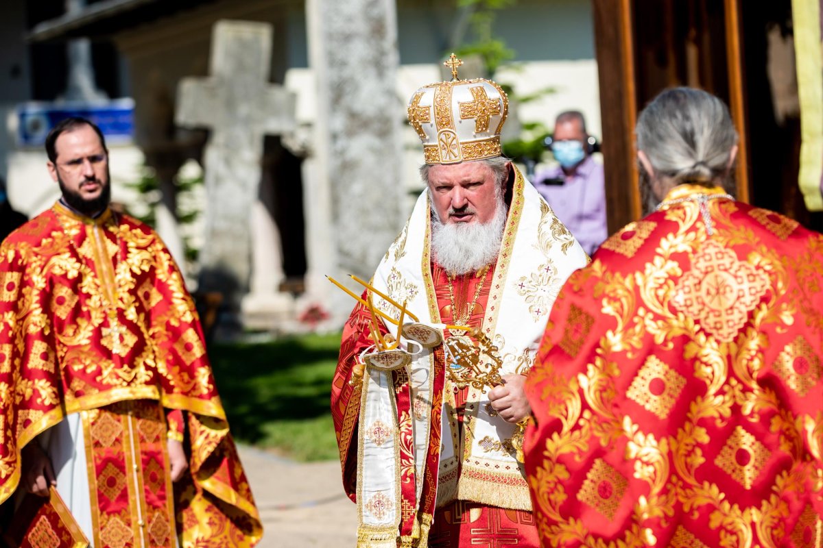 Reprezentanții români la semnarea Tratatului de la Trianon, pomeniți la Patriarhie 146083