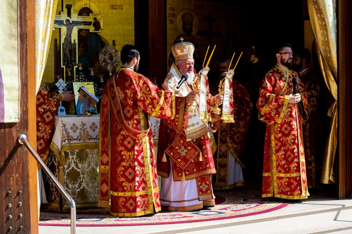 Reprezentanții români la semnarea Tratatului de la Trianon, pomeniți la Patriarhie 146095