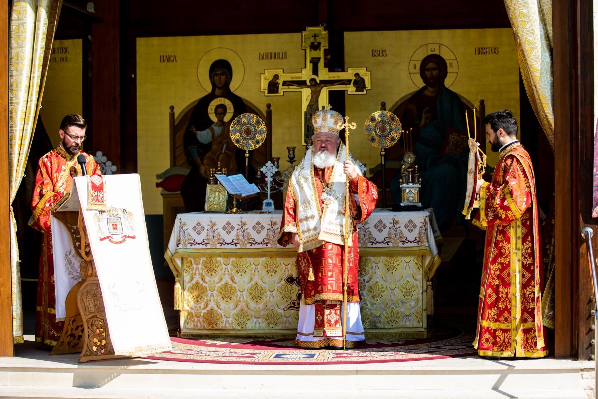 Reprezentanții români la semnarea Tratatului de la Trianon, pomeniți la Patriarhie 146104