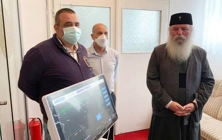 Revista presei 146056