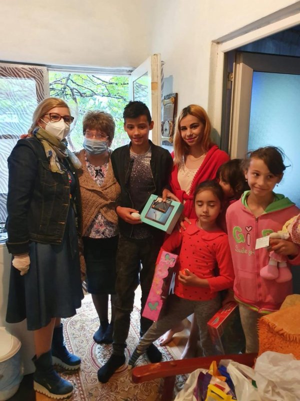 Sprijinirea copiilor pentru a participa la învățământul on-line 146015