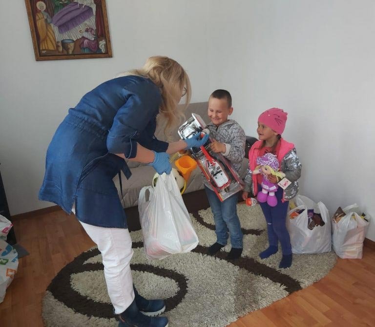 Sprijinirea copiilor pentru a participa la învățământul on-line 146016