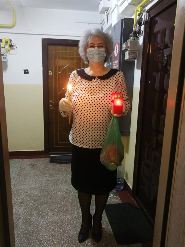 Ajutorul studenților teologi gălăţeni în timpul pandemiei 146361