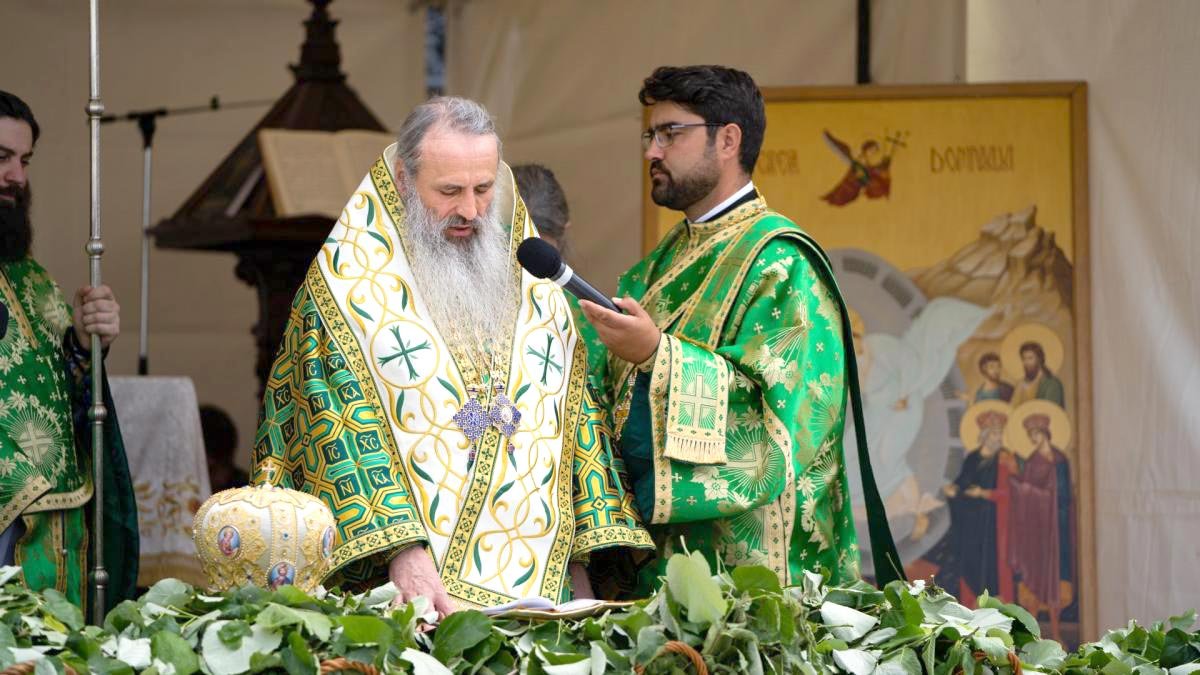 Slujire arhierească la Catedrala Mitropolitană din Iaşi 146376