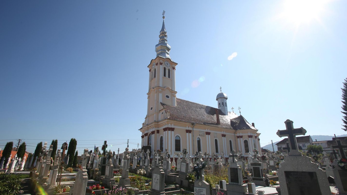 Biserica din Satulung ocroteşte de veacuri Ținutul Săcelelor 146438