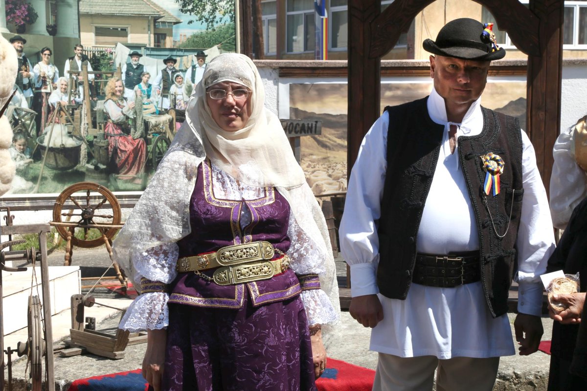 Biserica din Satulung ocroteşte de veacuri Ținutul Săcelelor 146450