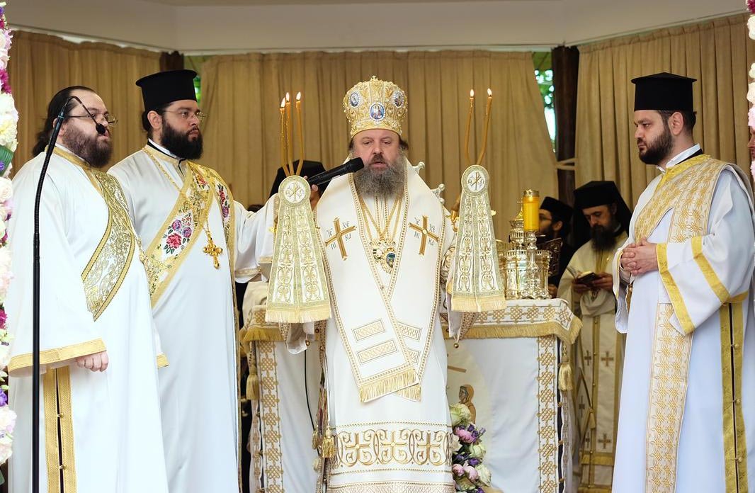 Mănăstirea Radu Vodă din Bucureşti şi-a sărbătorit hramul 146409