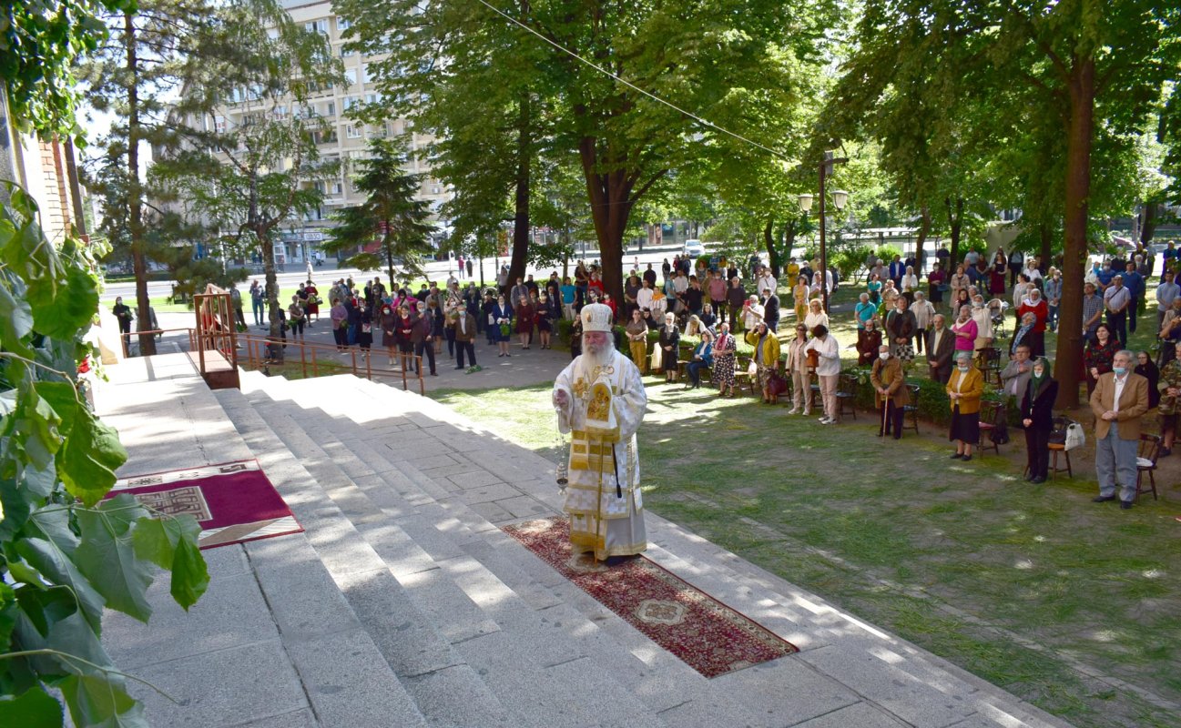 Praznicul Cincizecimii în Arhiepiscopia Timișoarei 146432