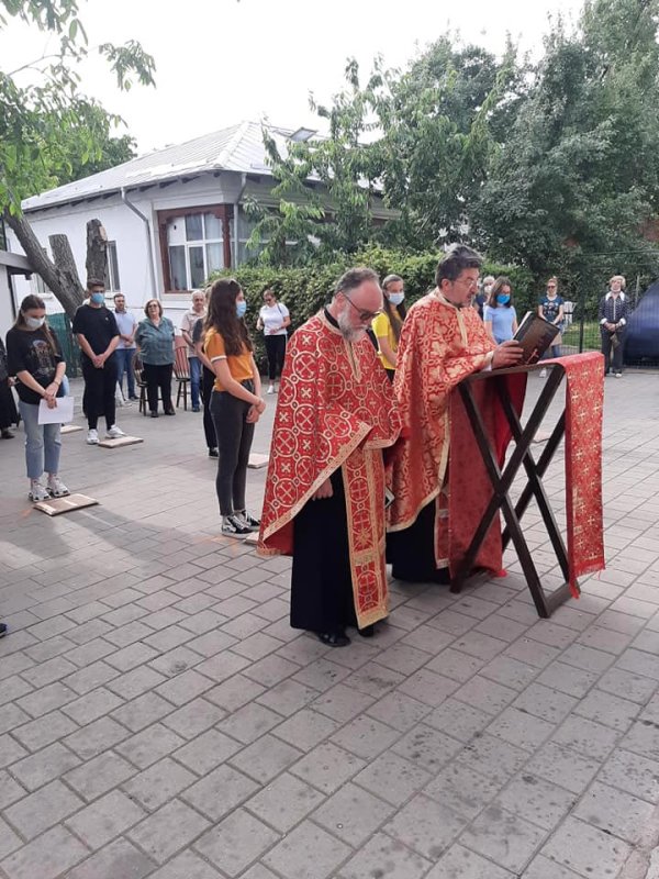 Proiectul „Împreună pentru şcoală” în Arhiepiscopia Craiovei 146582