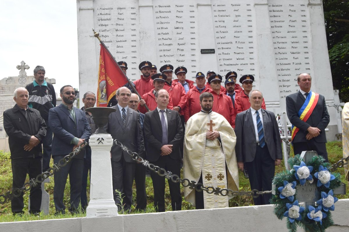 Slujbă de pomenire la 100 de ani de la catastrofa minieră de la Anina 146579