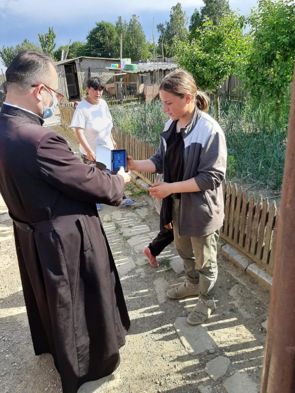 „Donație pentru educație“ în Protopopiatul Sascut 146639