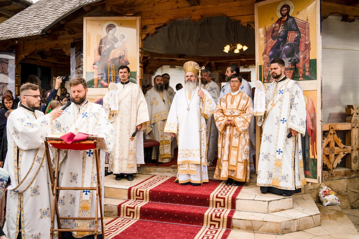 Parastas la 7 ani de la înveşnicirea părintelui Iustin Pârvu 146813