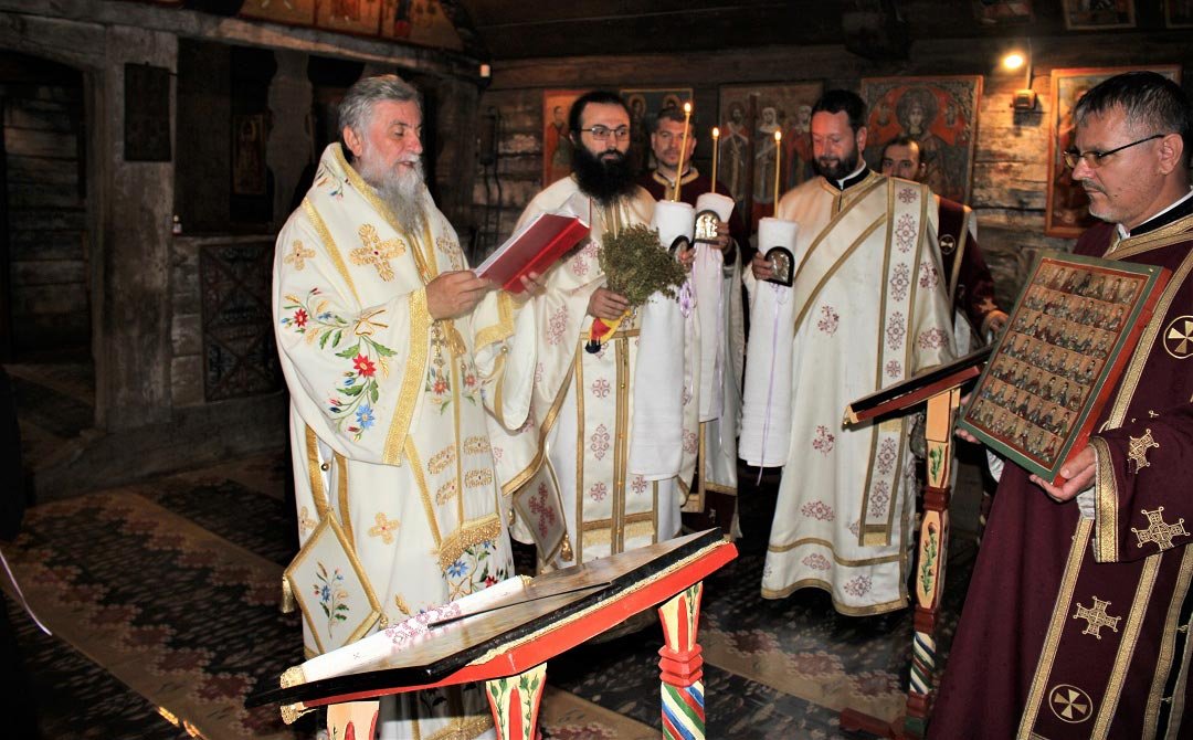 Paraclisul Mitropolitan „Toţi Sfinţii” din Craiova a fost resfințit 146922