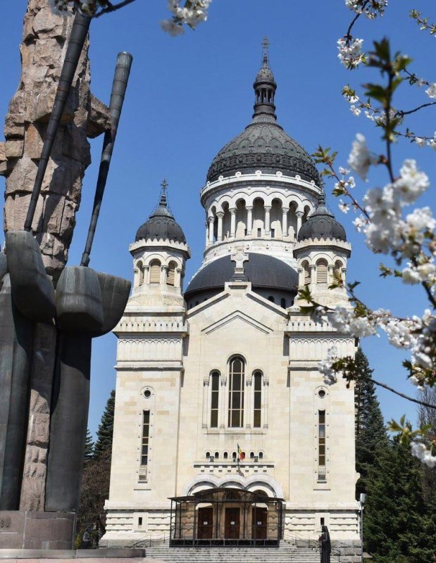 28.908 lei adunați în campania „Dăruiește o tabletă pentru o șansă la educație!” 146968