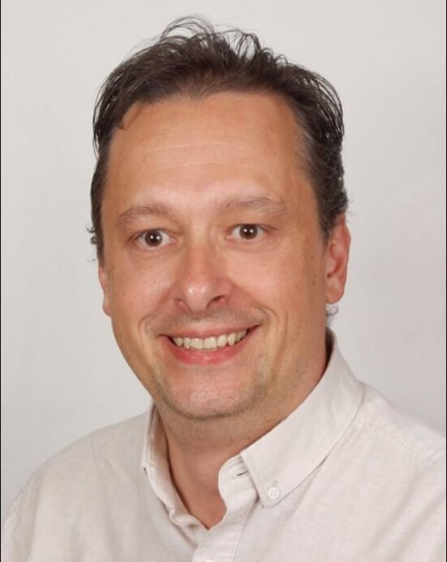 Capela din Lausanne, locul unde „încap” toţi sfinţii români 147124