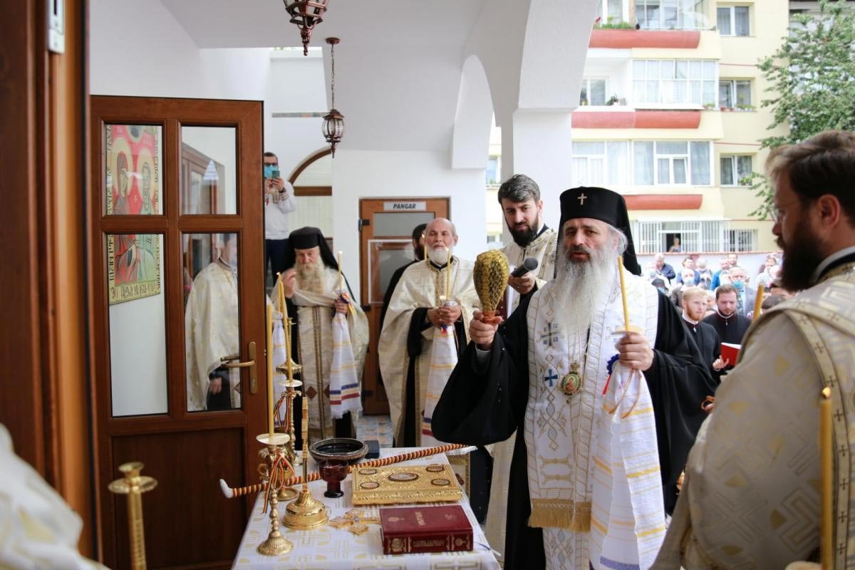 Casă socială la Parohia „Sfinţii Ioachim și Ana” din Piatra Neamț 147239