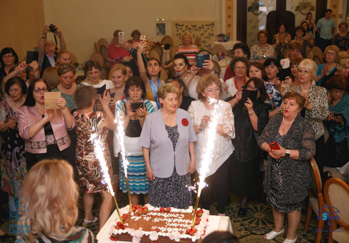 Vârsta a treia poate fi frumoasă! 147305