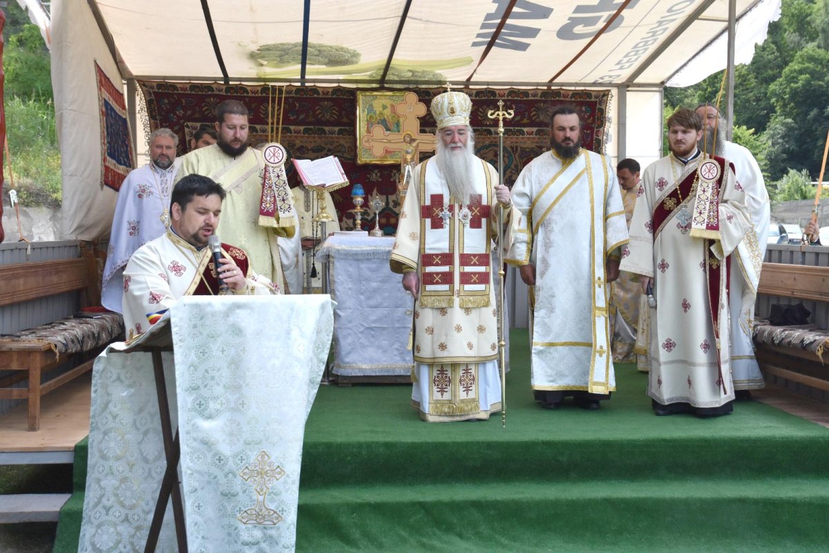 Popasuri duhovnicești în a doua duminică după Rusalii în eparhii oltene 147358