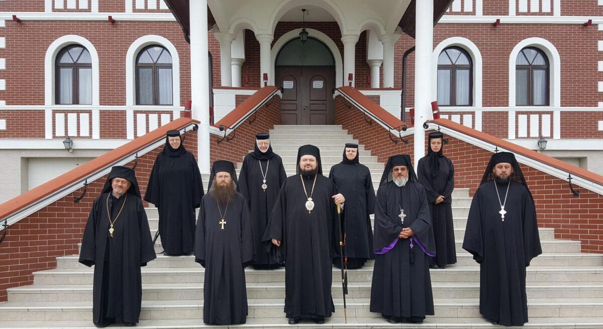 Sinaxa stareților și starețelor din mănăstirile Episcopiei Sălajului 147448
