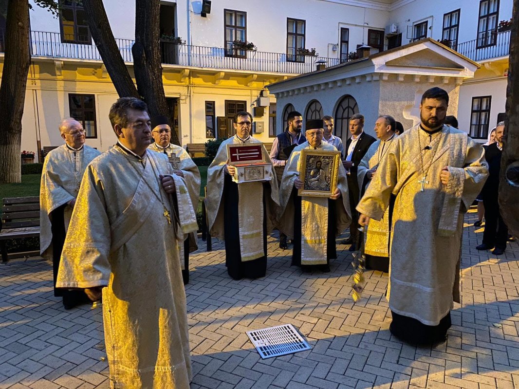 Hramul Catedralei Vechi din Cetatea Aradului 147513