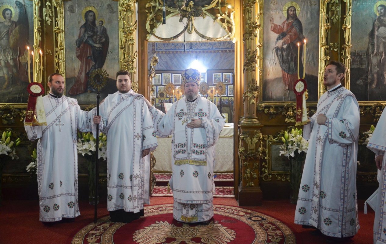 Binecuvântare pentru credincioşii din Parohia Oradea-Velenţa I 147582